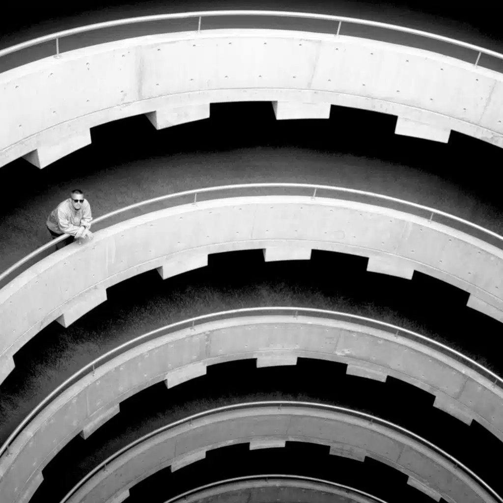 Politik Som Vanligt (feat. Niklas von Arnold)