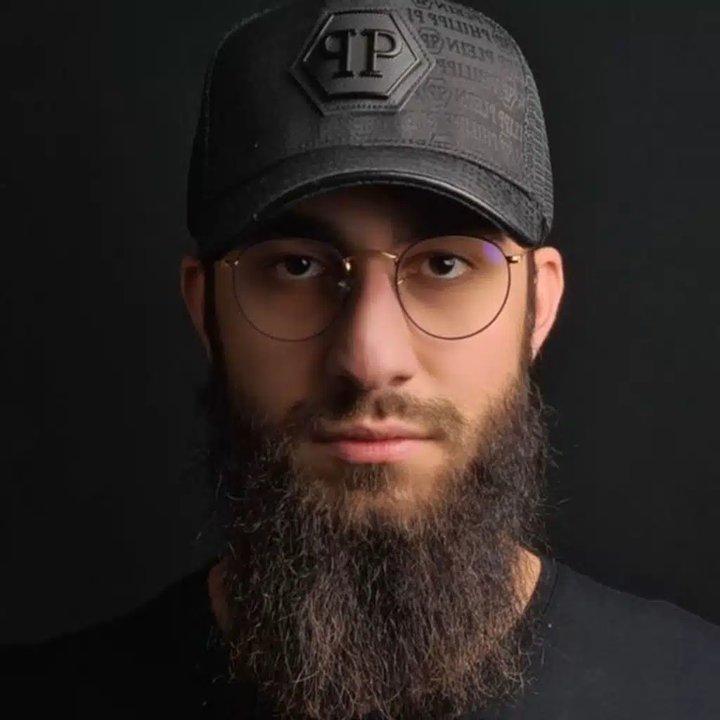 سورة لقمان للقارئ محمد ديبيروف