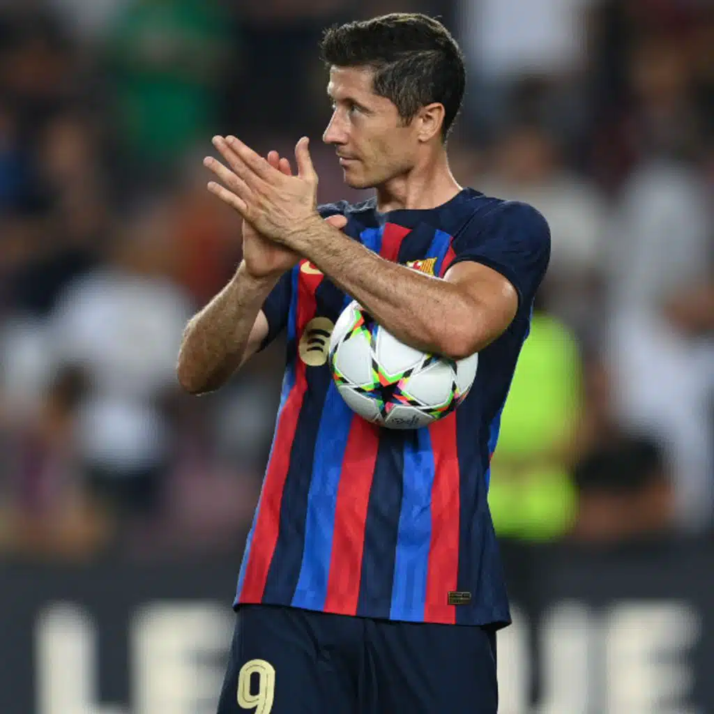 Napoli shock Liverpool & Lewandowski hits hat-trick