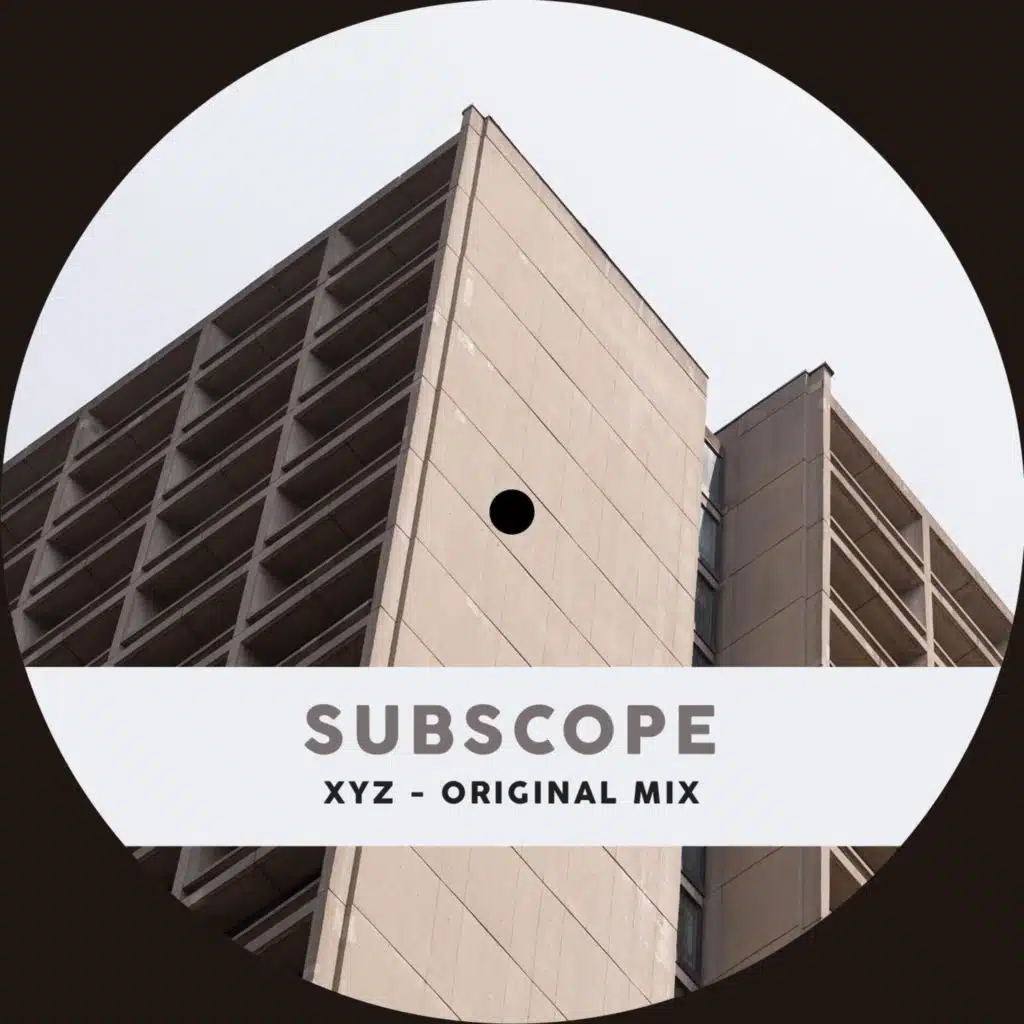 XYZ