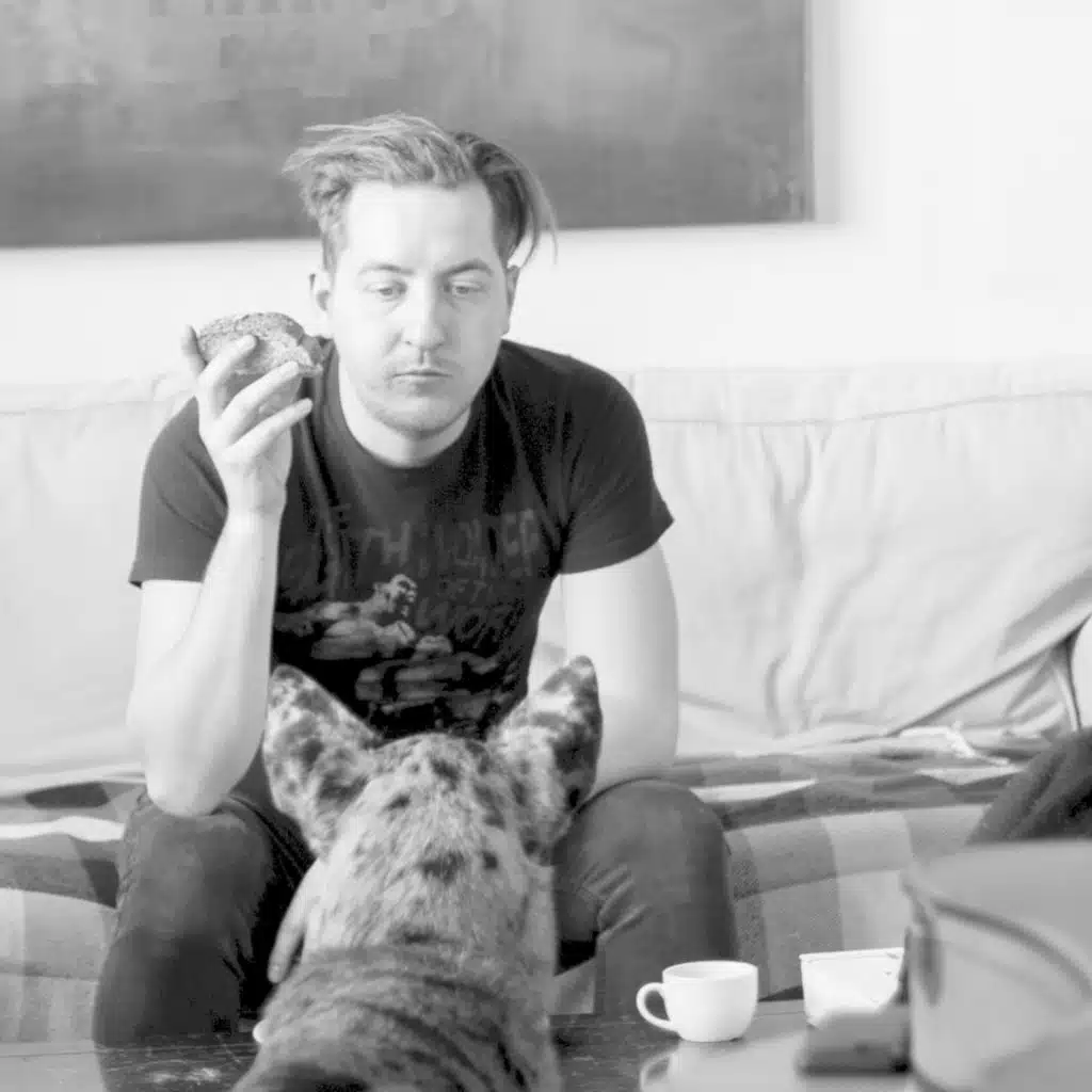 Parc à chiens (feat. La Bronze)