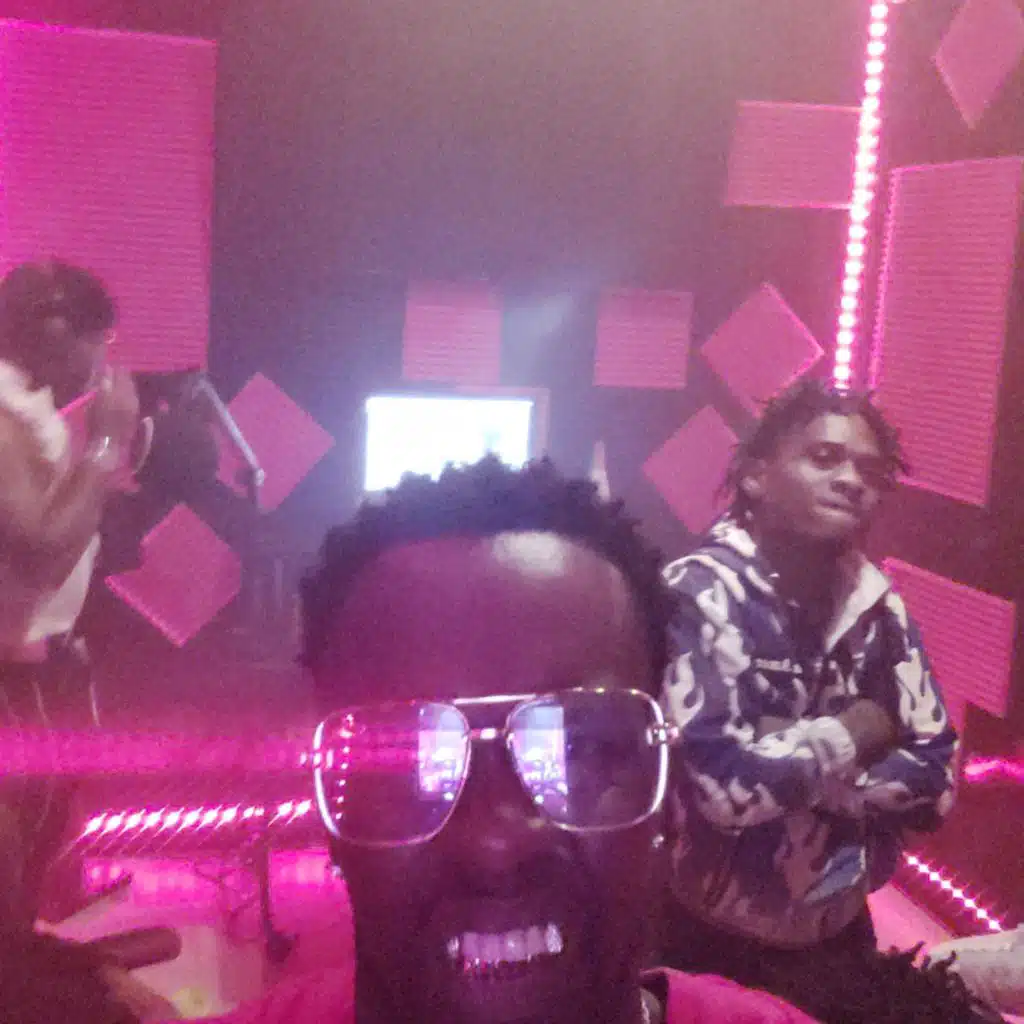 On Me (feat. Cheddar cheese, Scoop & 1504woe)