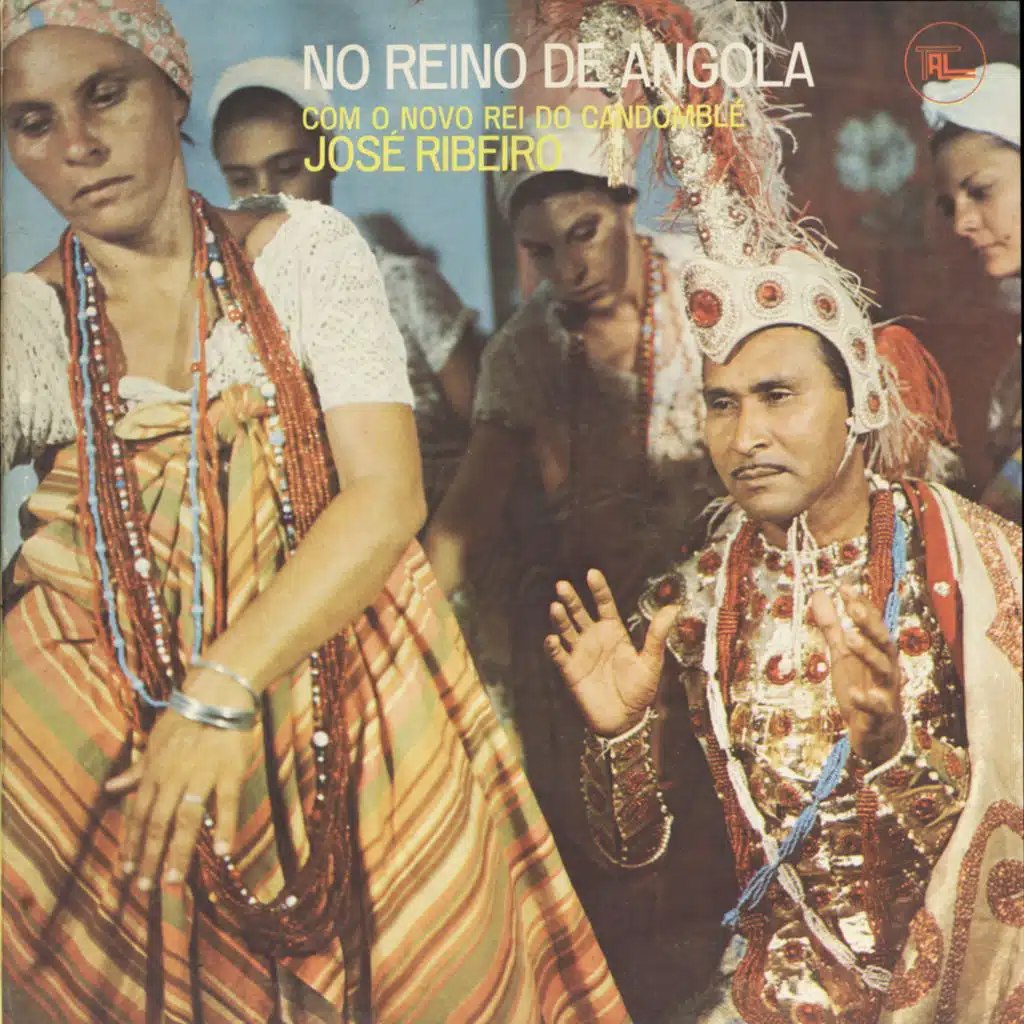 José Ribeiro e Seus Filhos de Santo do Terreiro de Inhansã Egún-Nitá