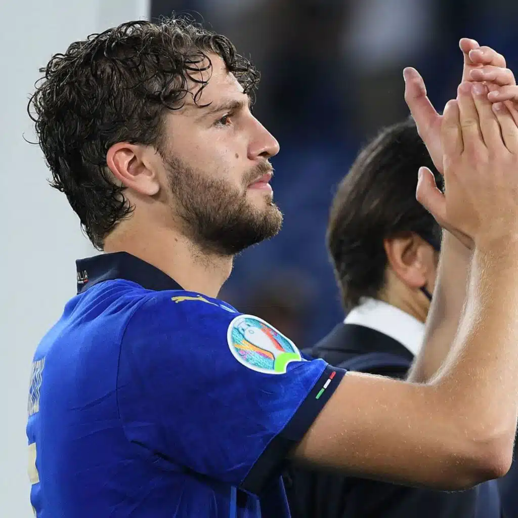 Italy into last 16, Bale brilliance & Belgium belief