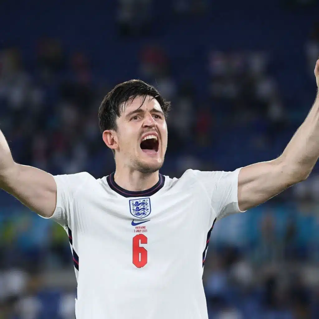 England excel, Denmark dream & semi-finals set