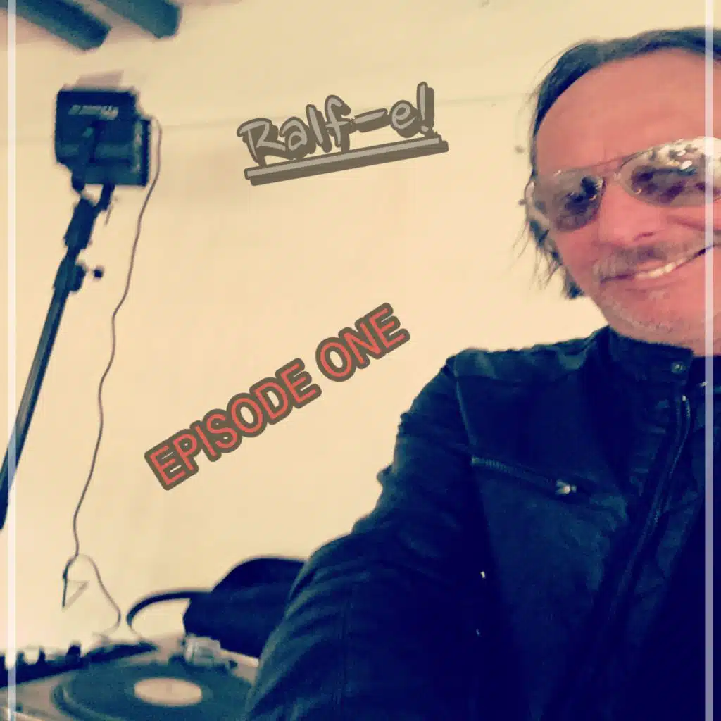 Ralf-e, Moe Mitchell