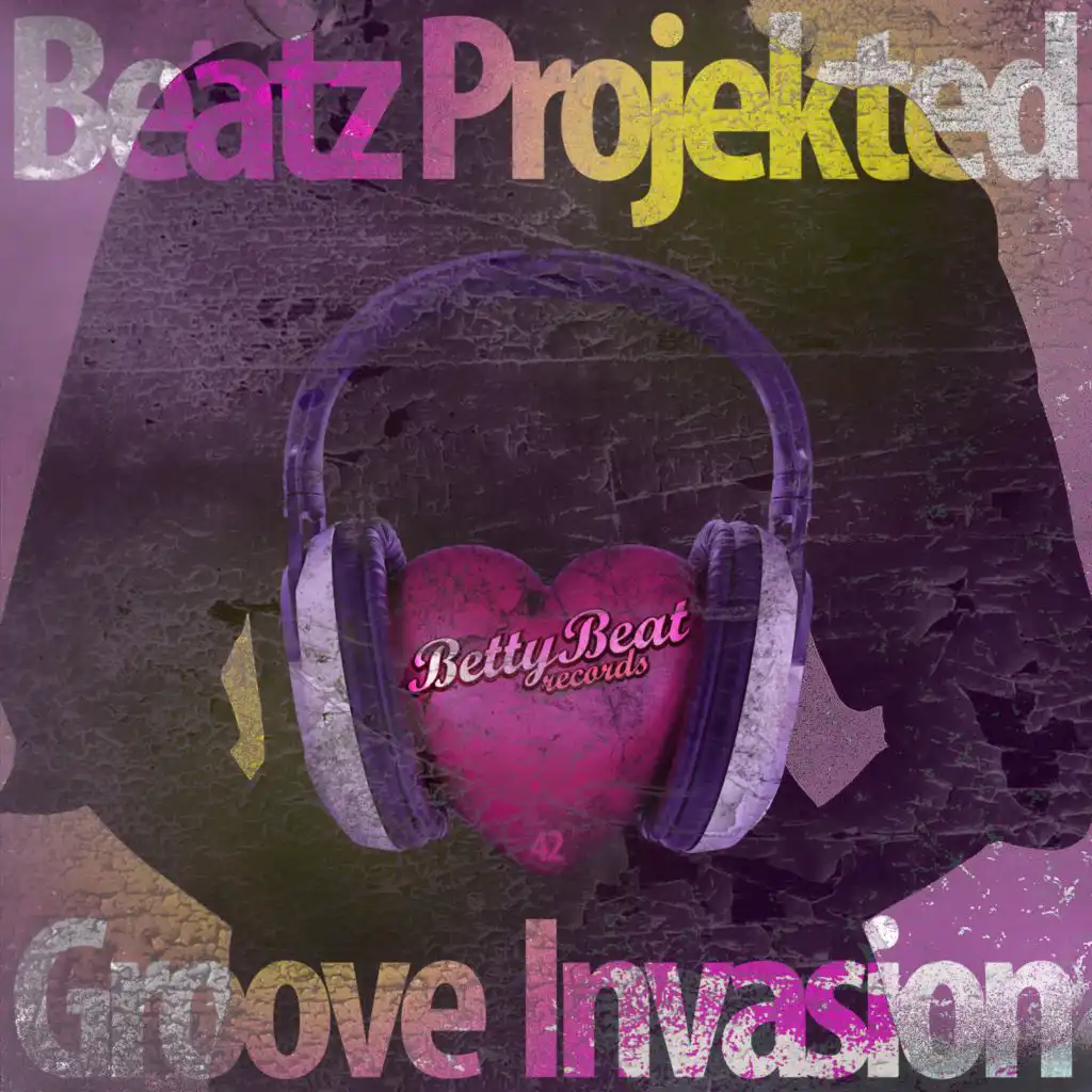 Groove Invasion (DDei&Estate This Is An Invasion Remix)