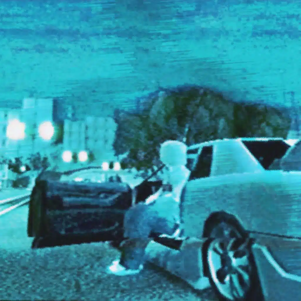 Be With My One (feat. Slayton)