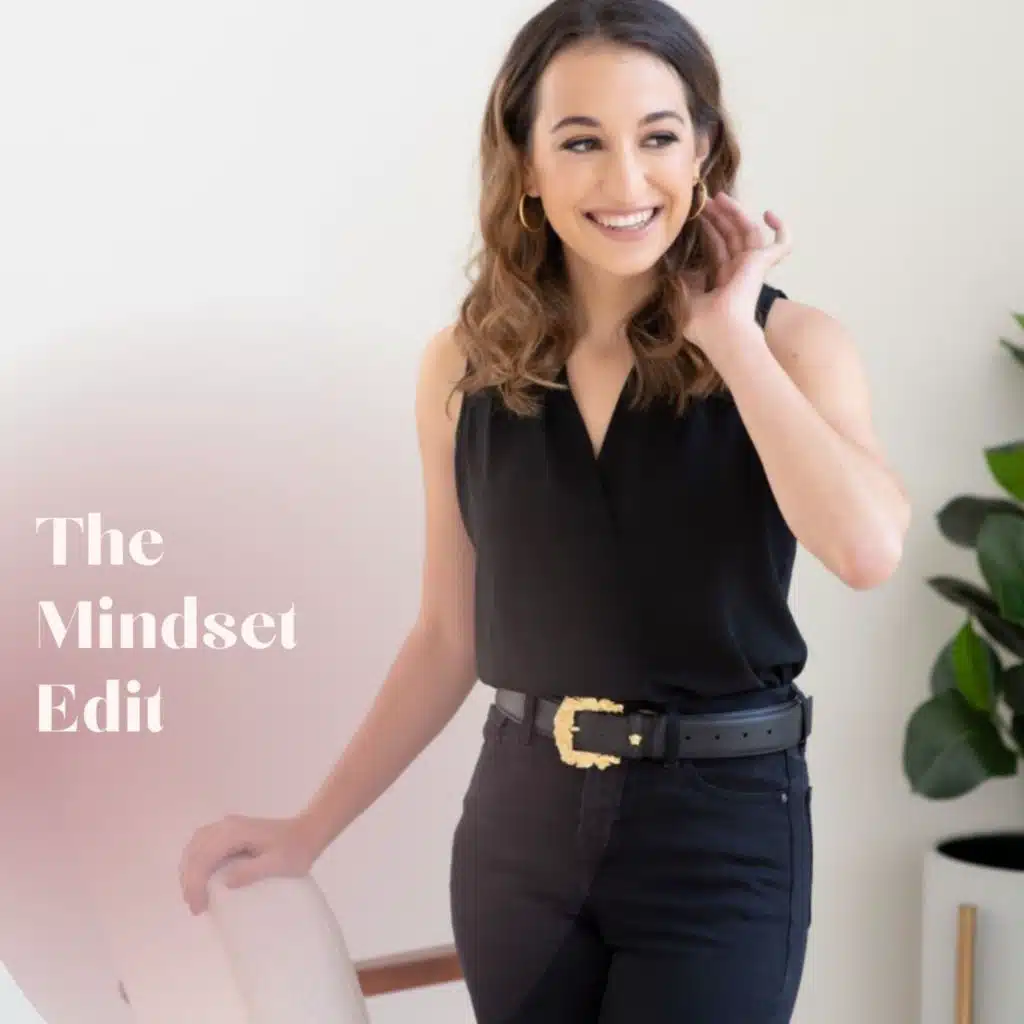 3 Visualization Hacks to Magnetize Your Manifestation (Even If You're Not Good at Visualizing)