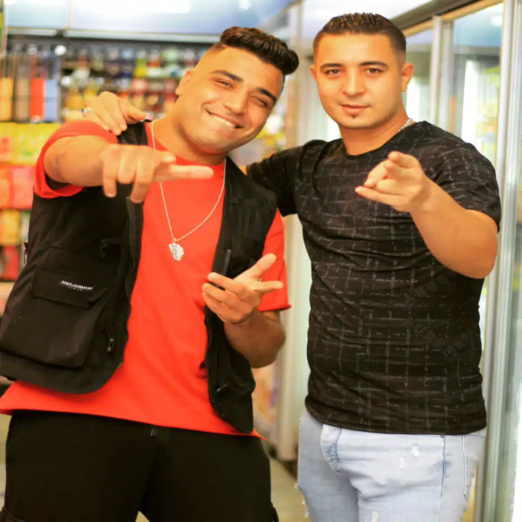 محبوب بيقولو عني حرامي قلوب