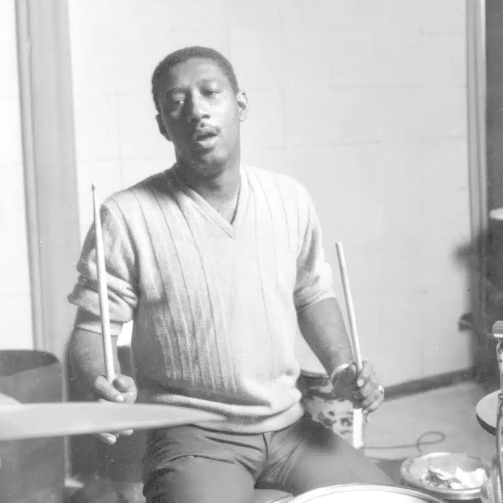 Pourquoi se préoccuper du niveau de sa batterie, alors que c’est notre piètre niveau à la batterie qui est préoccupant ?