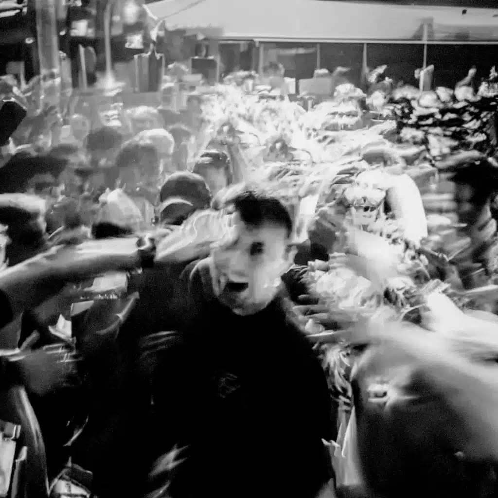 leavemealone (Nia Archives Remix)