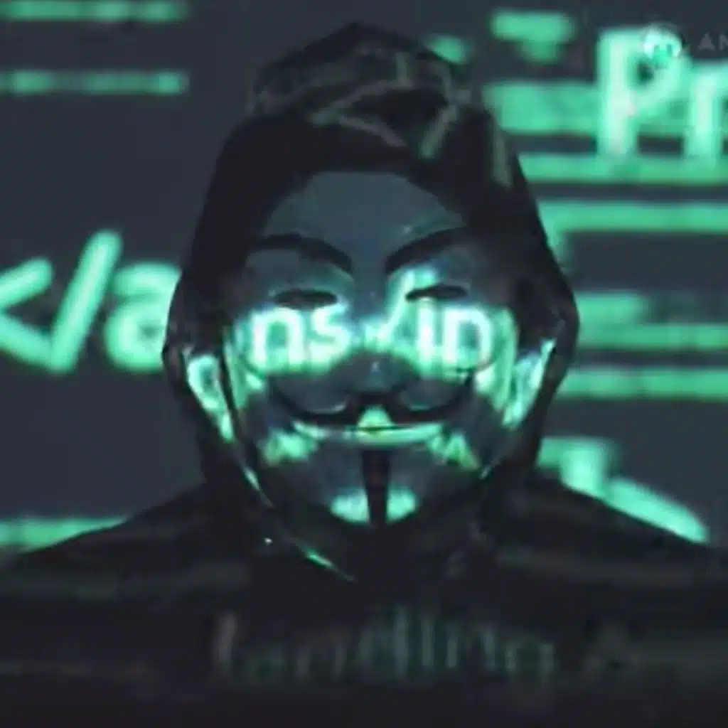 Anonymous pirate la radio de la police pour diffuser N.W.A.