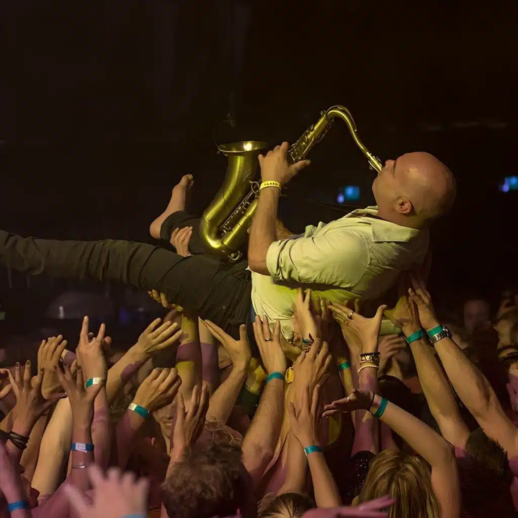 Peekaboo - Live @ Paard Van Troje