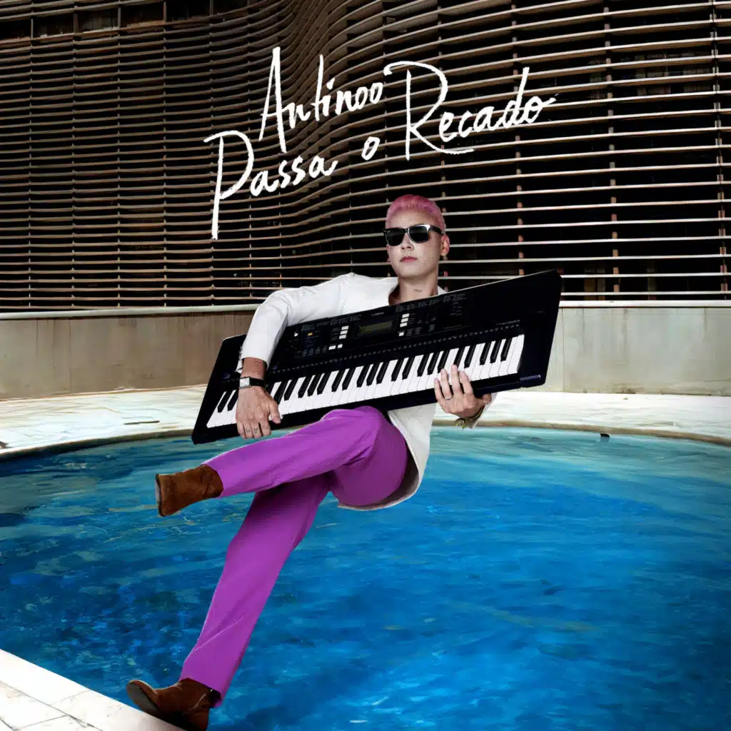 Antínoo Passa o Recado