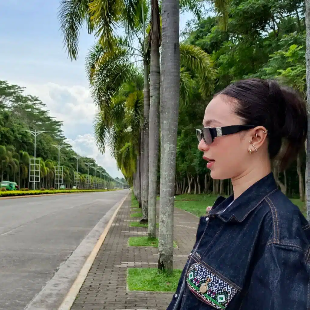 Back to these Fuckin Streets (feat. Miss A)