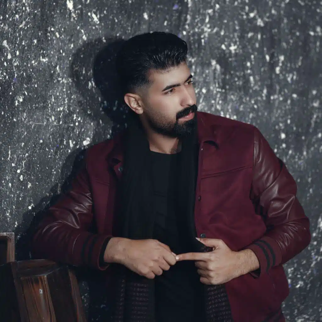 يالنورت كلشي بعمري - تعاندني من اعاتبها