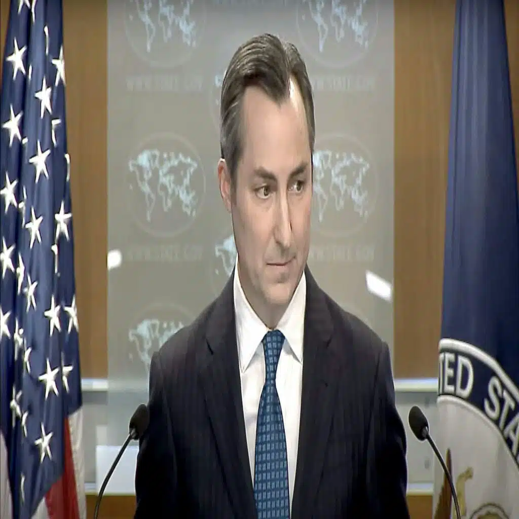 Ep. 833 - What happened when a journalist called the White House out on their hypocrisy toward Palestinians.