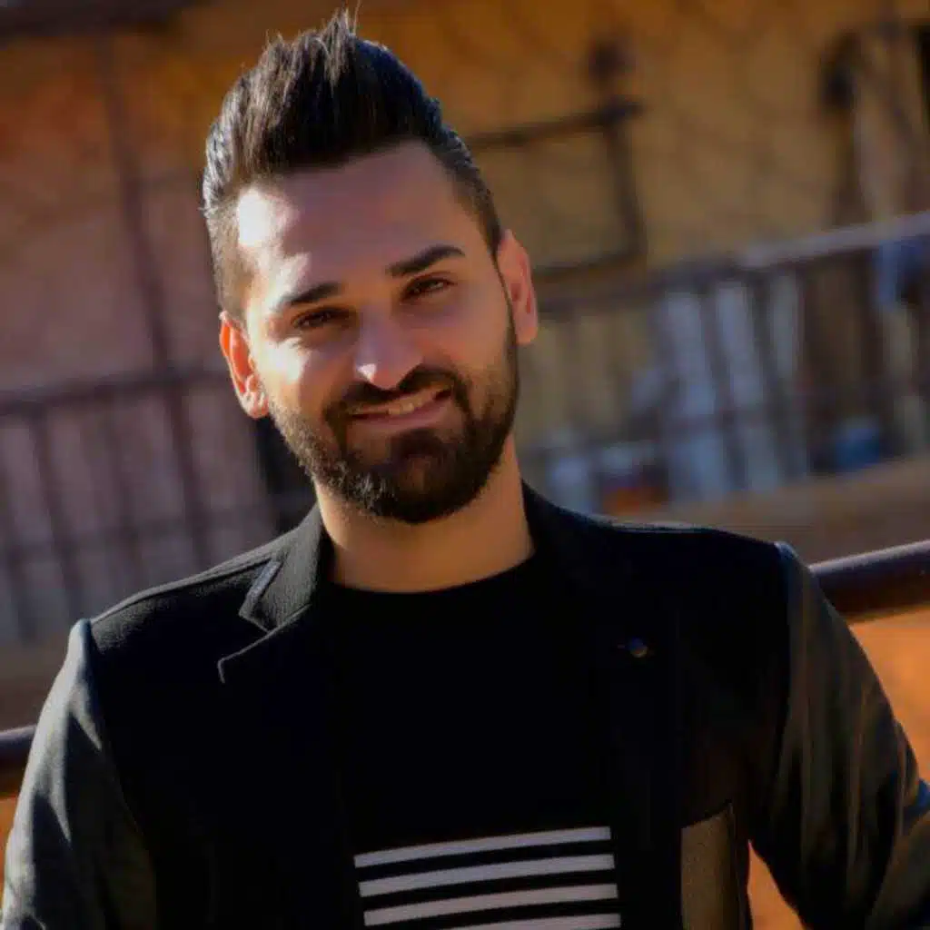 الأنوثة كلا