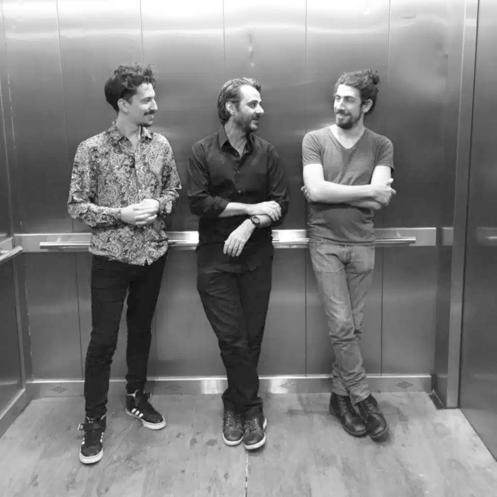 Comienzo de Julio (En Vivo en el CCK)