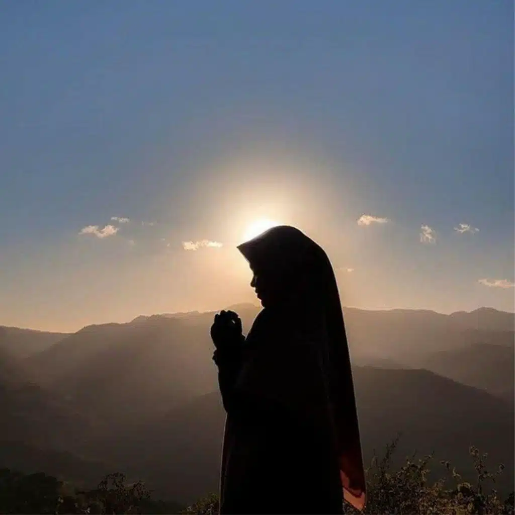 Tiara Sholawat (feat. Ai)