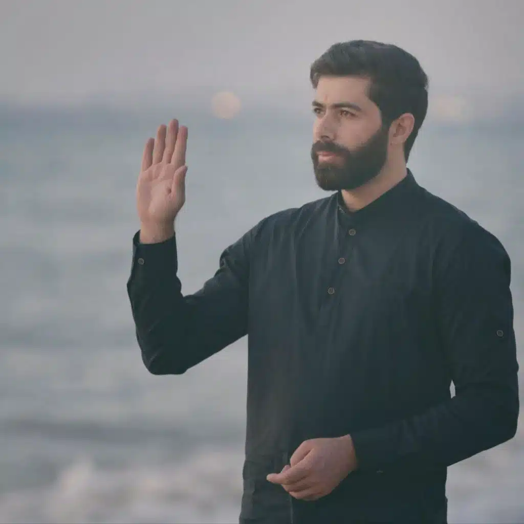 إن الأبرار لفي نعيم