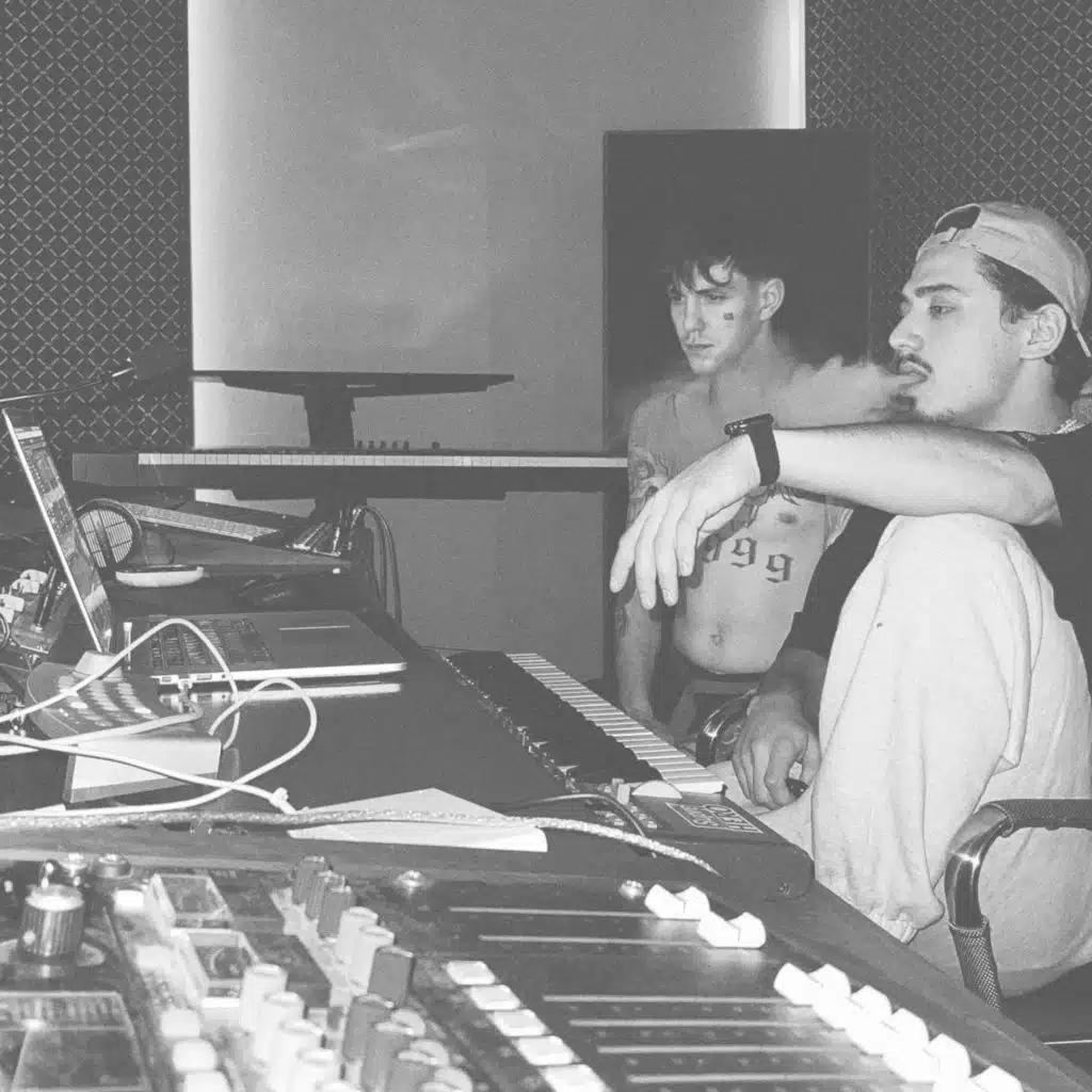 До завтра (feat. yngluv)