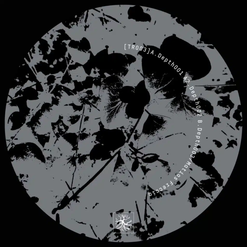 TR003