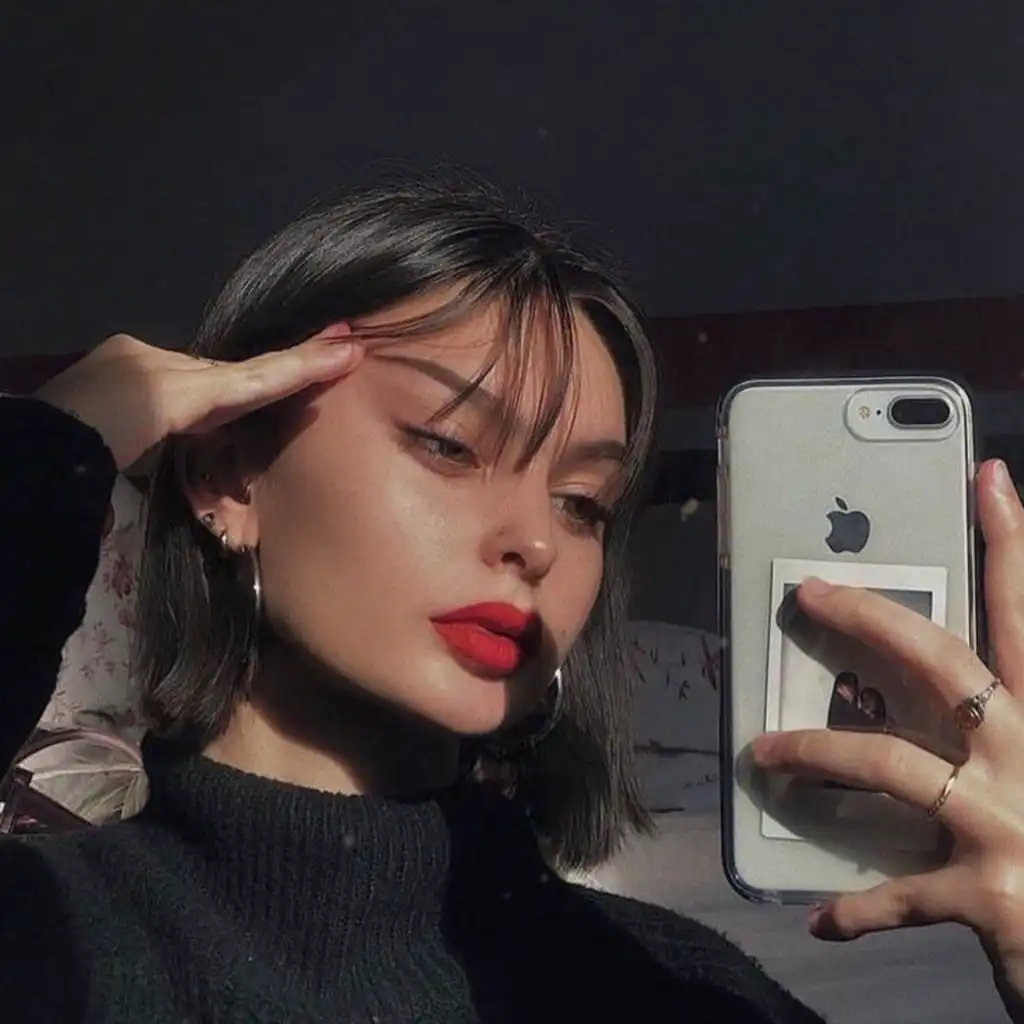 The Perfect Girl (I Want To Fit In)