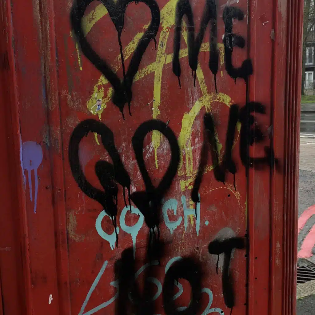 Love me, love me not