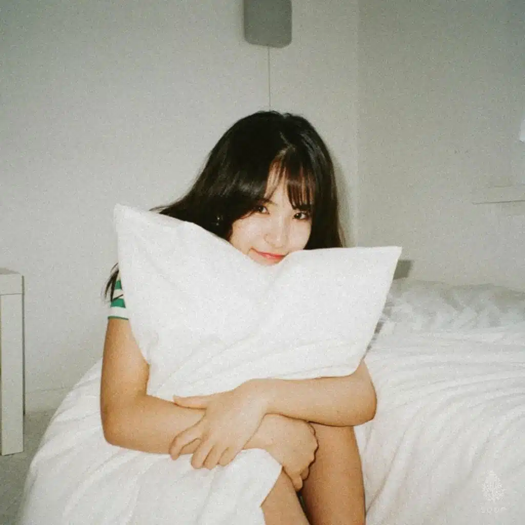 #Summer Night (feat. Who R U?)