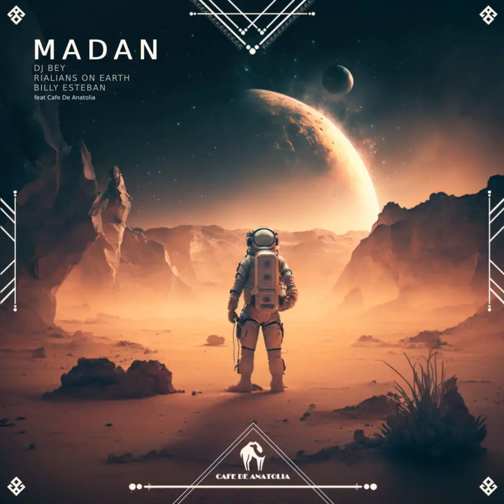 Madan (feat. Cafe De Anatolia)