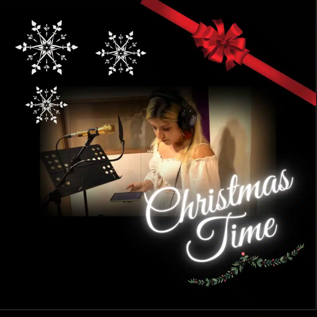 Silent Night/The First Noel/Herald Angels Sing (feat. Dani Keys)