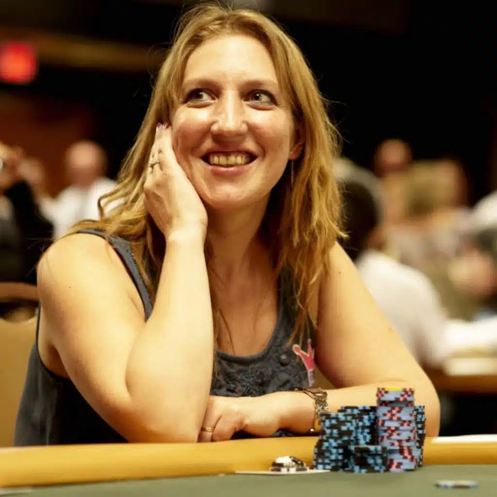 Tips #25: Comment développer son intelligence émotionnelle? - Vanessa Hellebuyck 