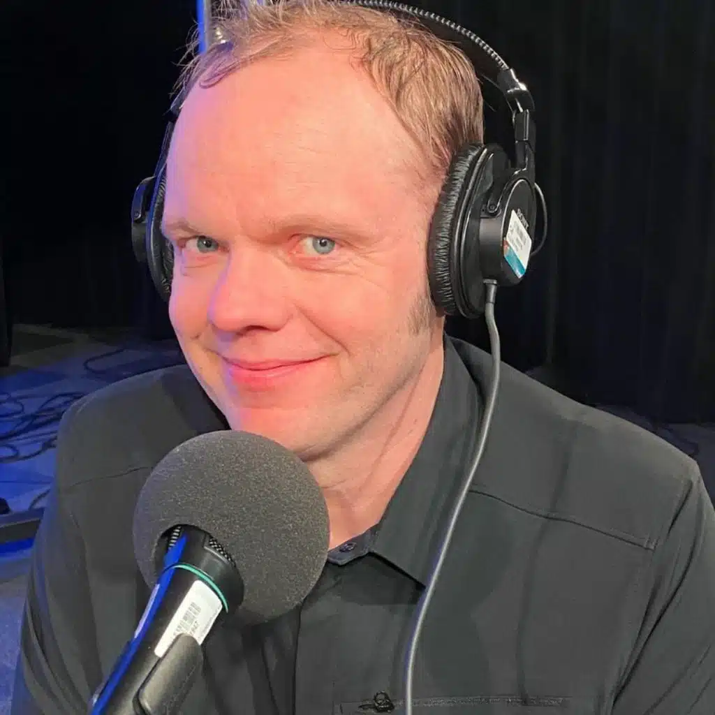 Olof Wretling är Robin Hood i Humlegården