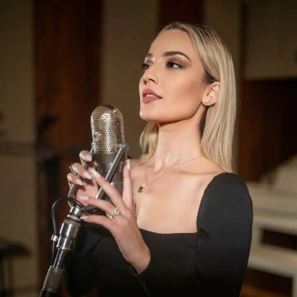 ساعات ساعات