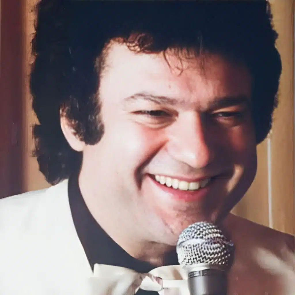 مجنون بحبك يا جارة