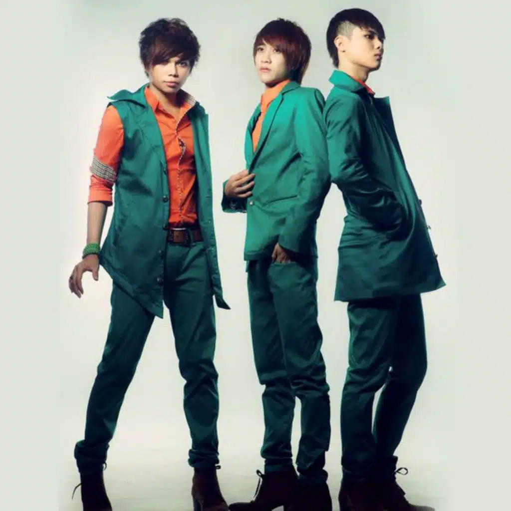 Nước Mắt Không Màu