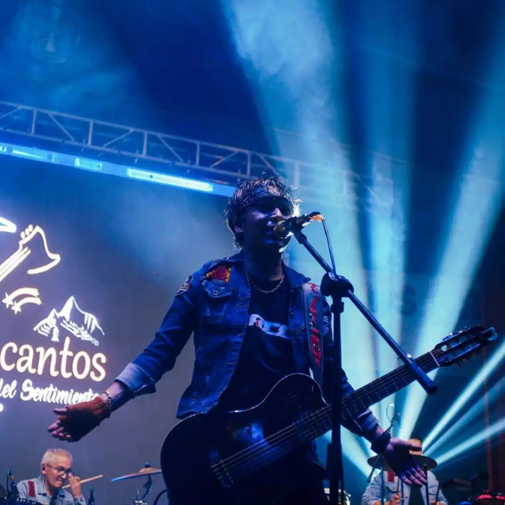 Duo Encantos del Peru (En Vivo)