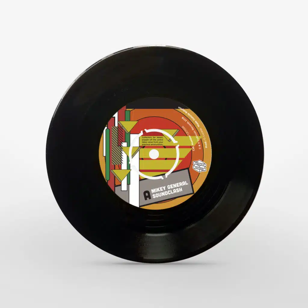 Soundclash (feat. Kamaha)