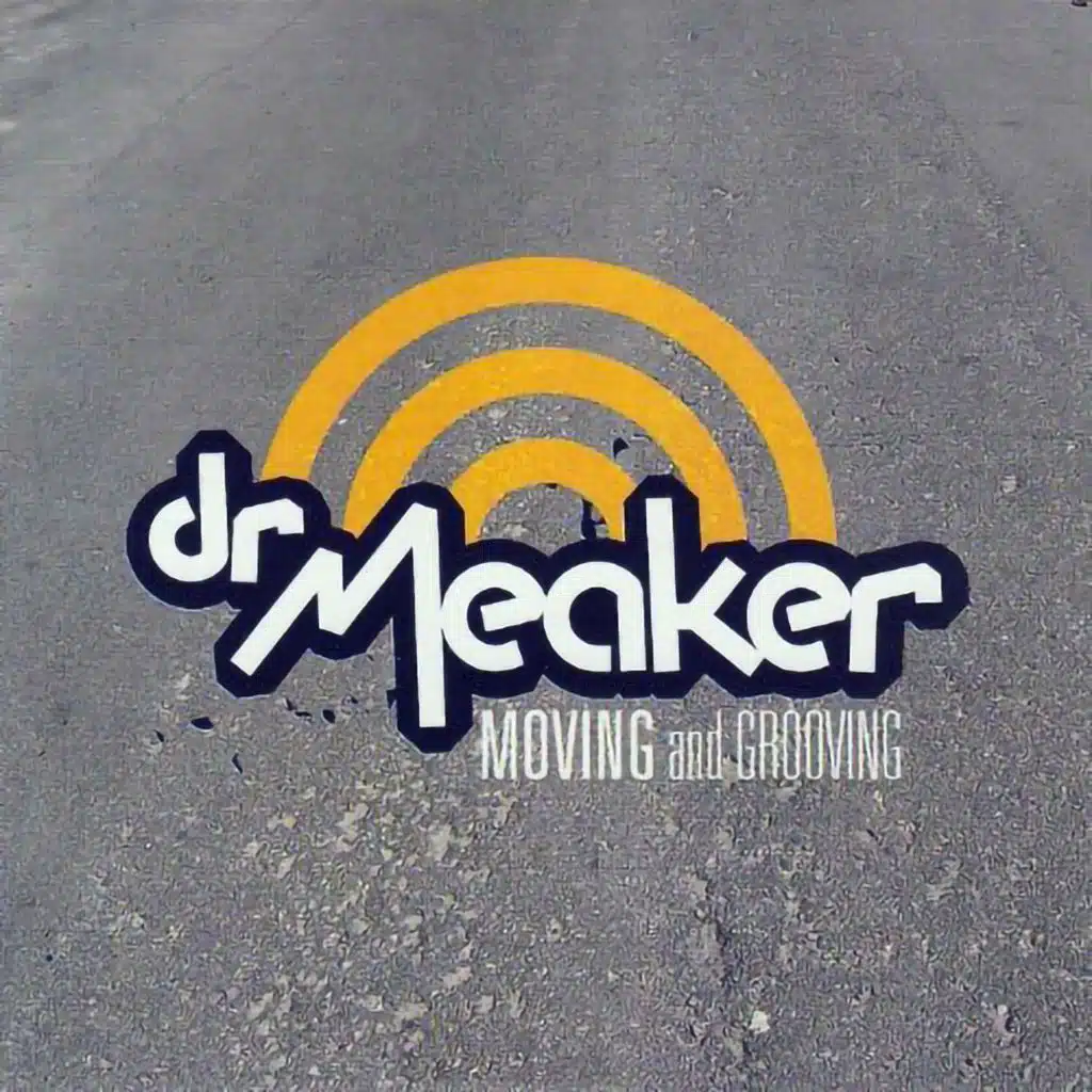 Moving & Grooving (feat. Lorna King)