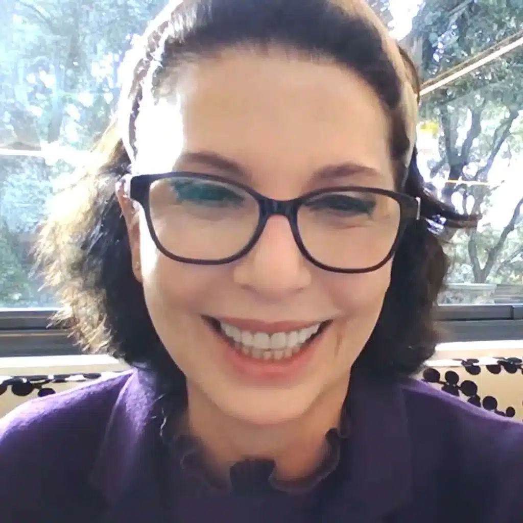 Dr Eva Porras: Transforming the world with Blockchain Smart Technologies