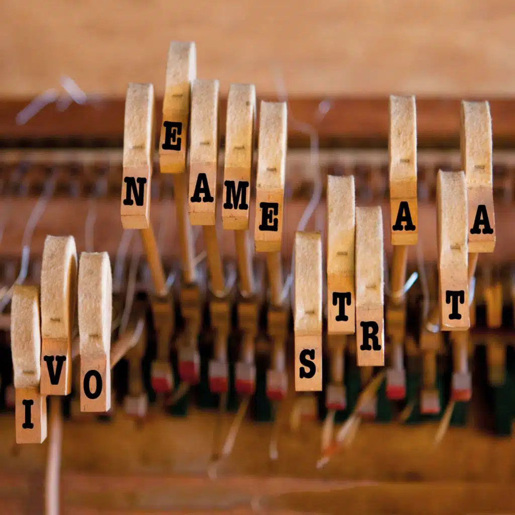 Strata (feat. Dave Hamblett, Jim Hart, Tom Farmer & Tori Freestone)