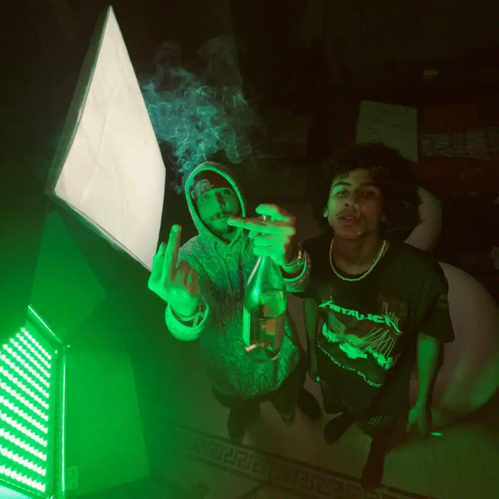 magaZin (feat. lbaad)