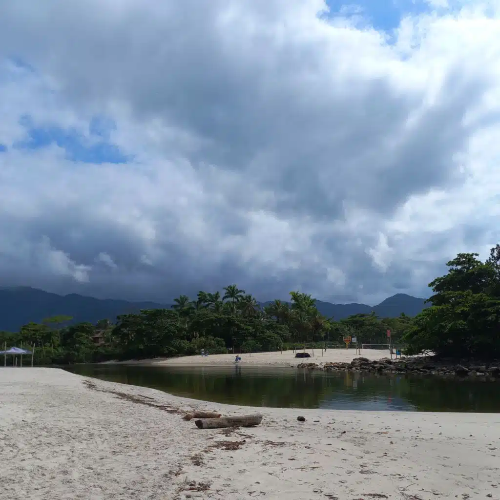 Pandit Pam Pam & Henry Olsen