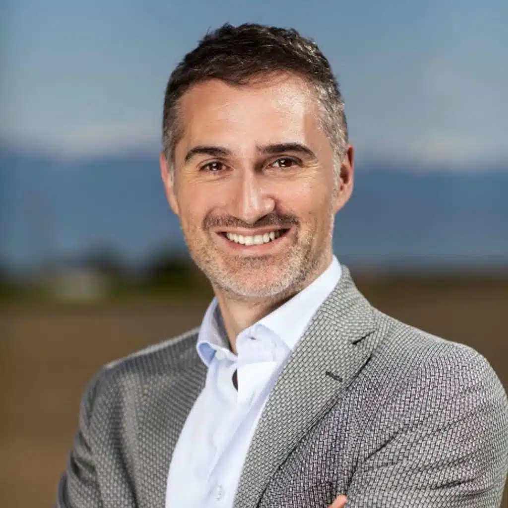 #34: Luca Nanni, VP Global Supply Chain at Phillip Morris International