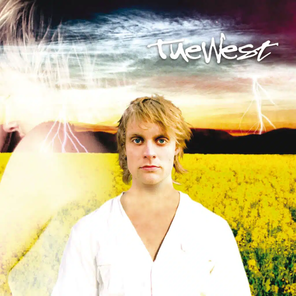 Tue West / Meldingen Kommer