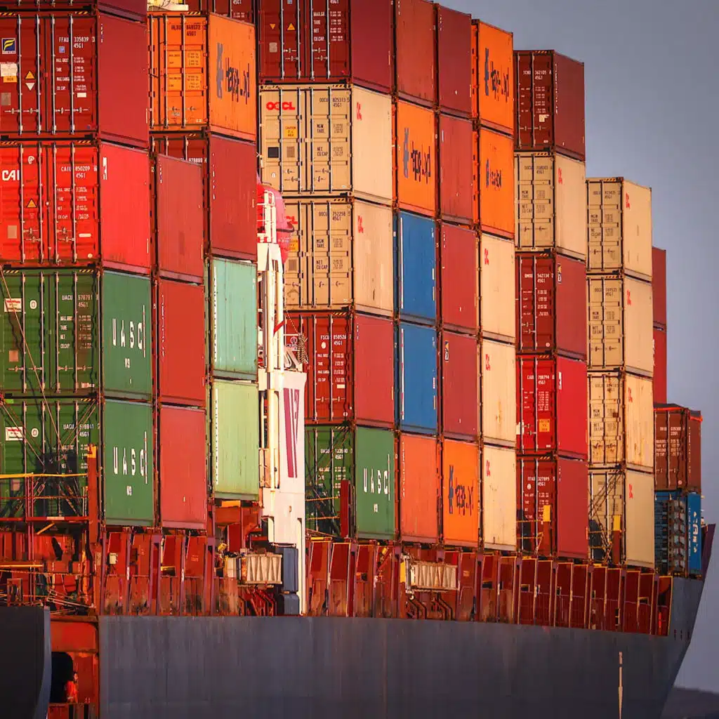 Two Indicators: Clogged Ports And Corporate Vets