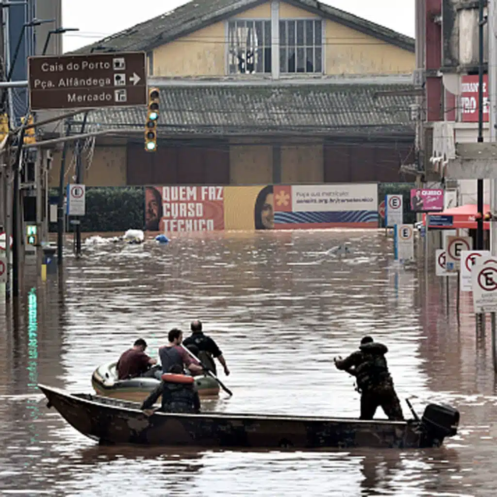 Extreme weather wreaks havoc in Afghanistan, Brazil