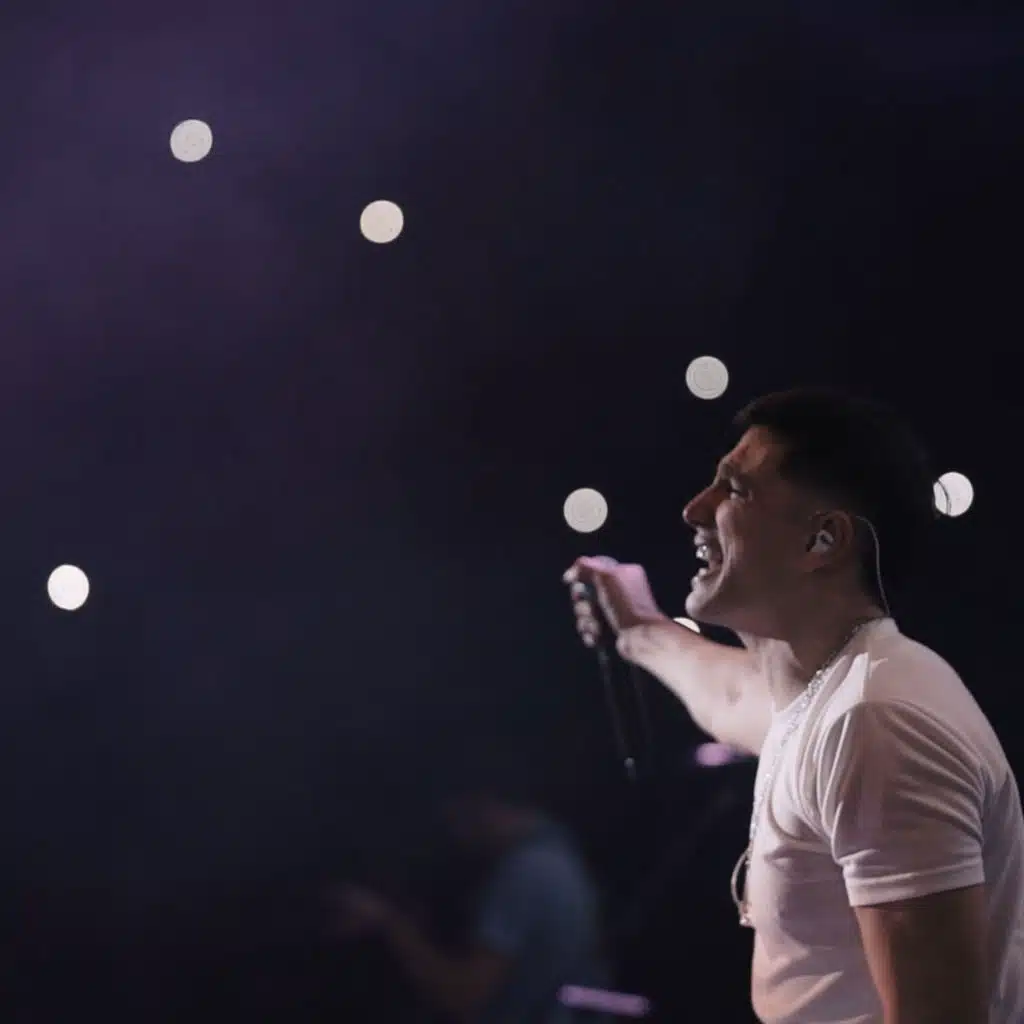 Me Duele Tu Nombre (Luna Park)